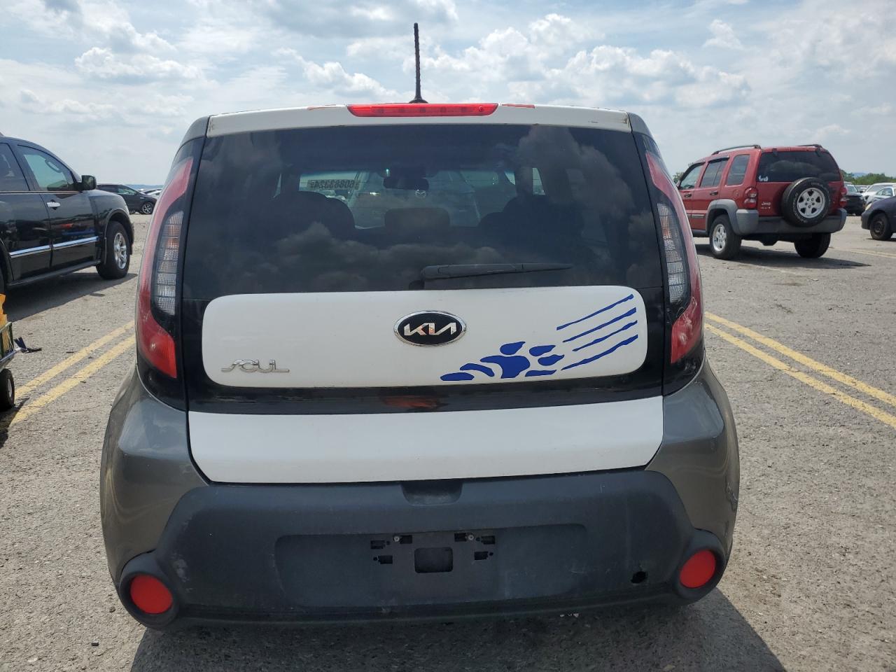 2016 Kia Soul vin: KNDJN2A20G7317554