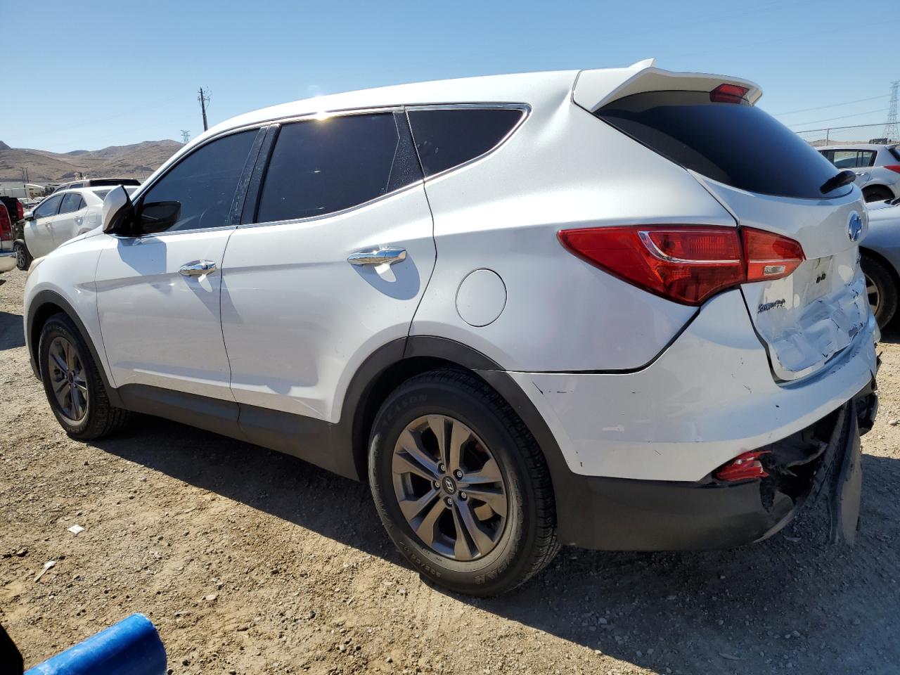 2016 Hyundai Santa Fe Sport vin: 5XYZT3LB0GG327533