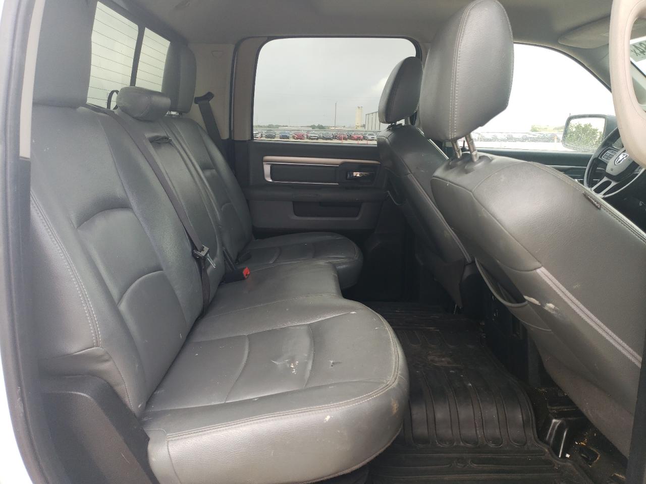 1C6RR7LMXFS752541 2015 Ram 1500 Slt