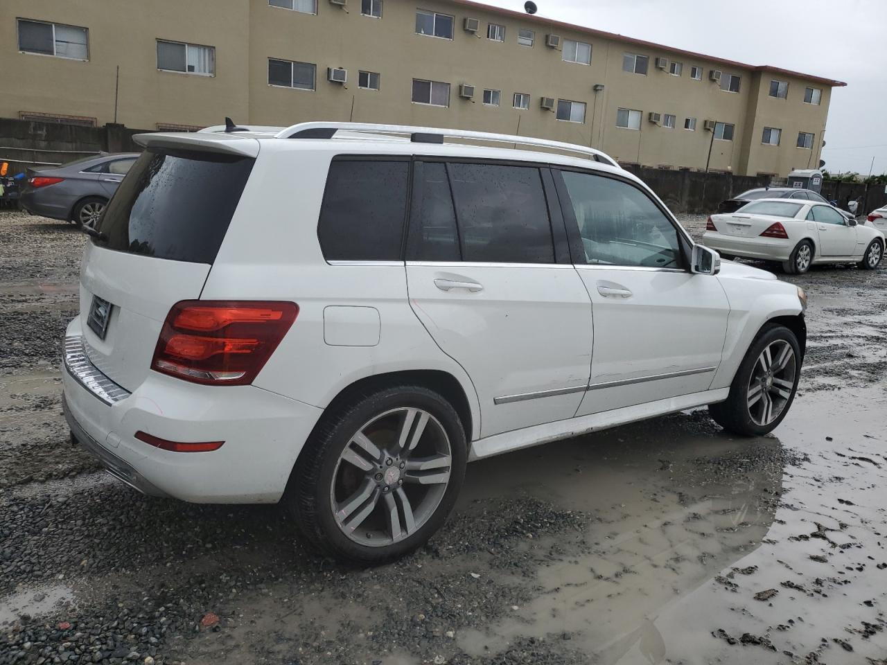 WDCGG5HB4DG071643 2013 Mercedes-Benz Glk 350