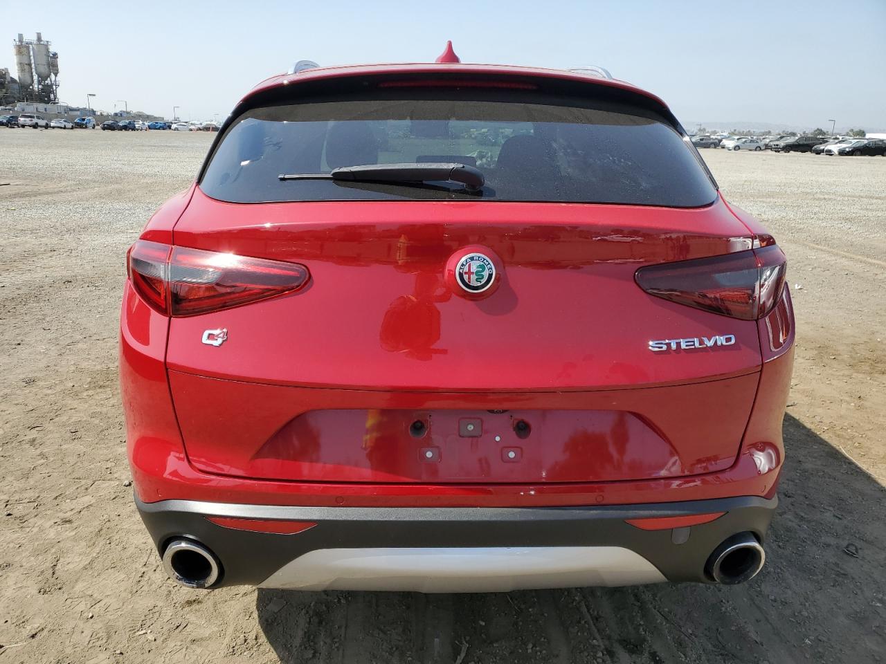 ZASFAKBN2J7B78228 2018 Alfa Romeo Stelvio Ti
