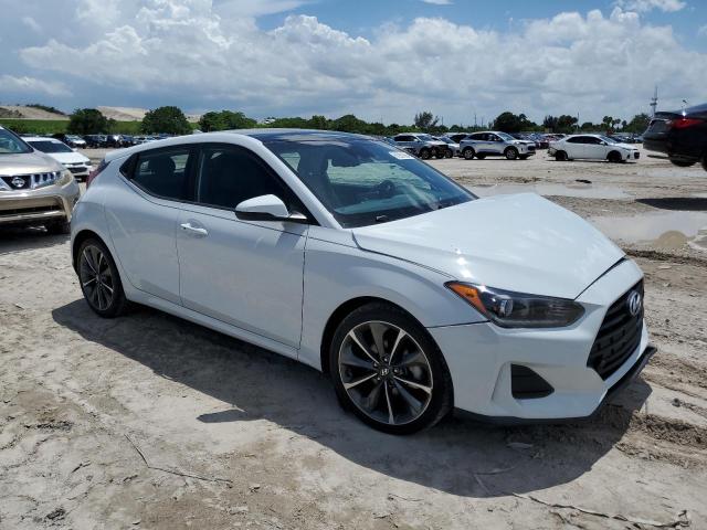 2020 Hyundai Veloster Base VIN: KMHTG6AFXLU029920 Lot: 61201304