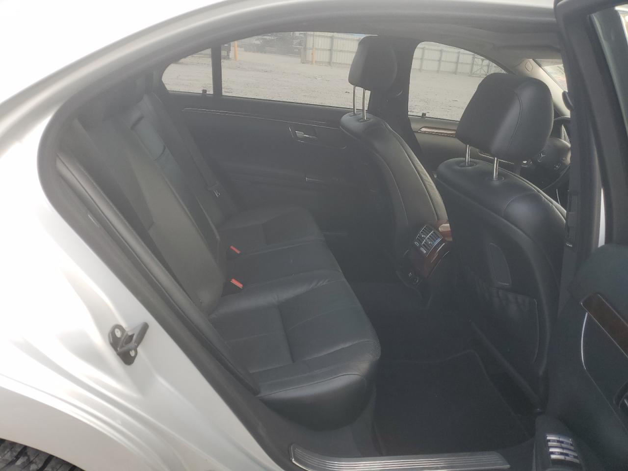 WDDNG71X27A072723 2007 Mercedes-Benz S 550