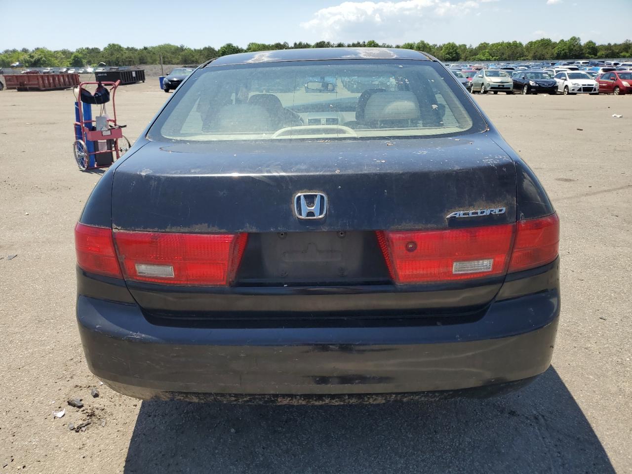 1HGCM564X5A186738 2005 Honda Accord Lx