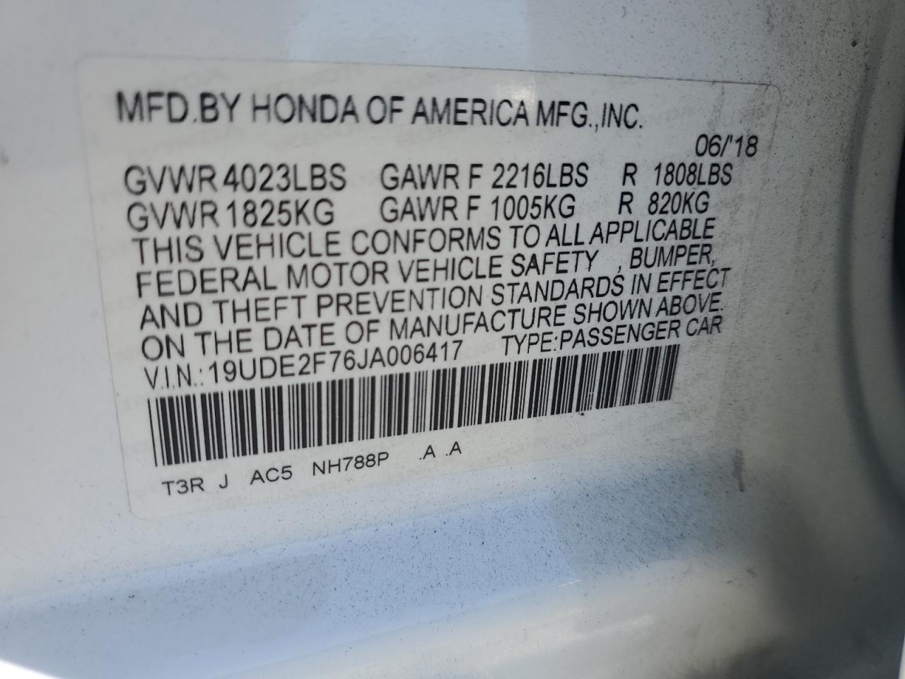 19UDE2F76JA006417 2018 Acura Ilx Premium