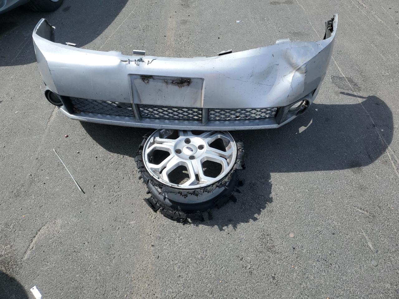 1FAHP36N99W194353 2009 Ford Focus Ses