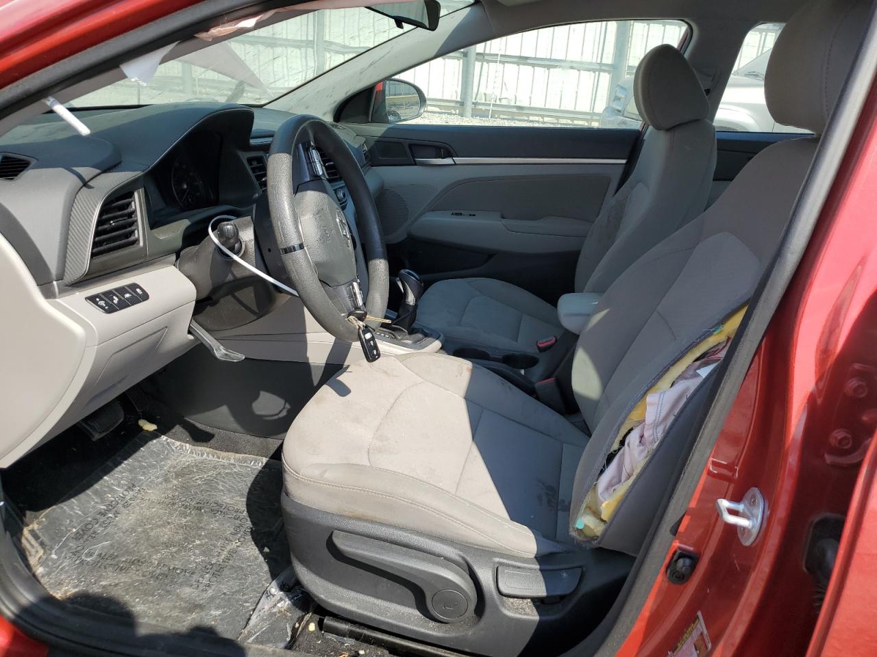 5NPD84LF0KH482315 2019 Hyundai Elantra Sel