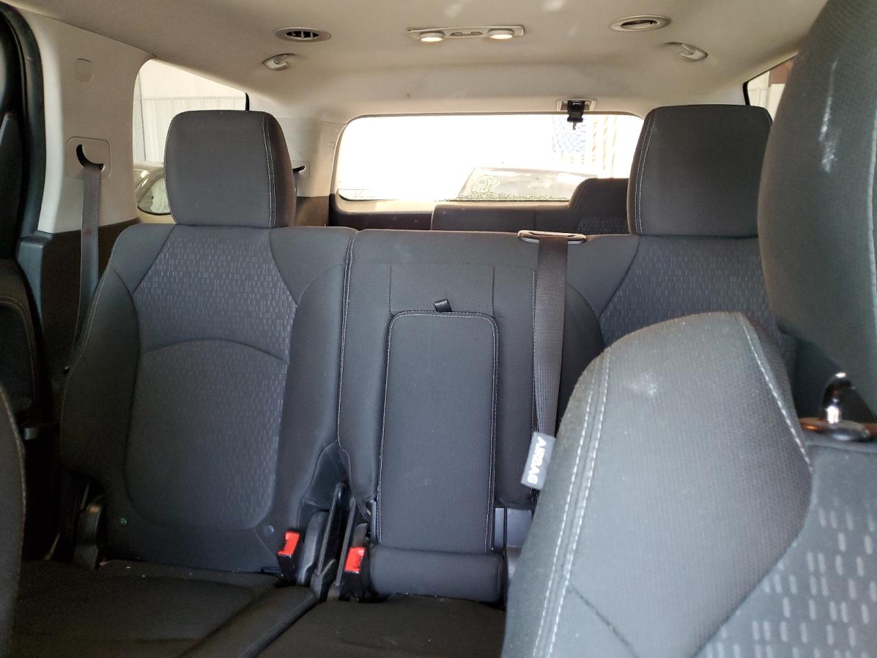 1GKKRPKD9GJ252216 2016 GMC Acadia Sle