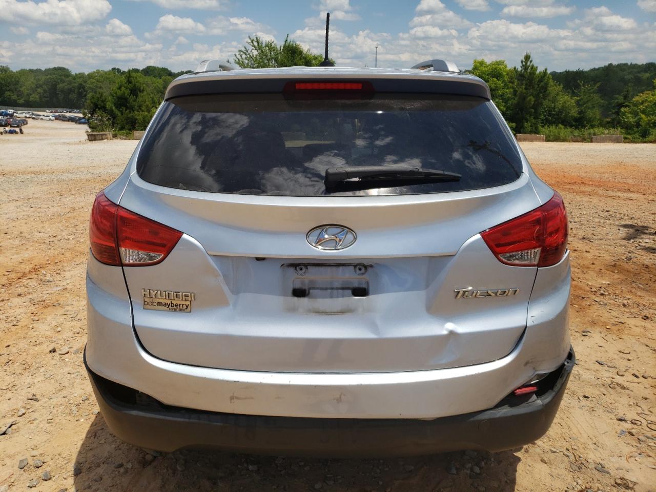 KM8JU3AC6BU244584 2011 Hyundai Tucson Gls