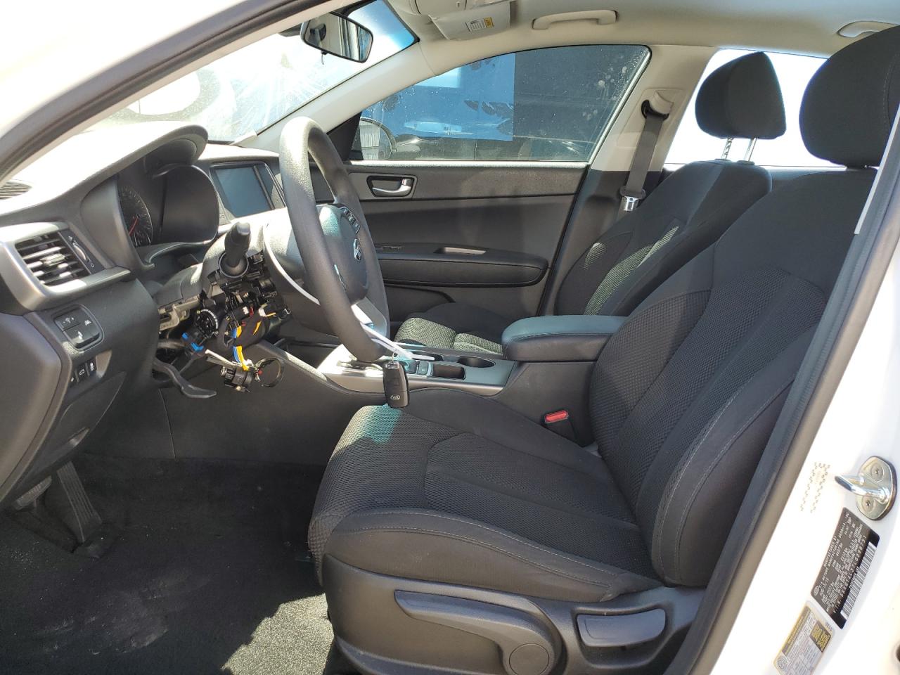 5XXGT4L37LG398751 2020 Kia Optima Lx