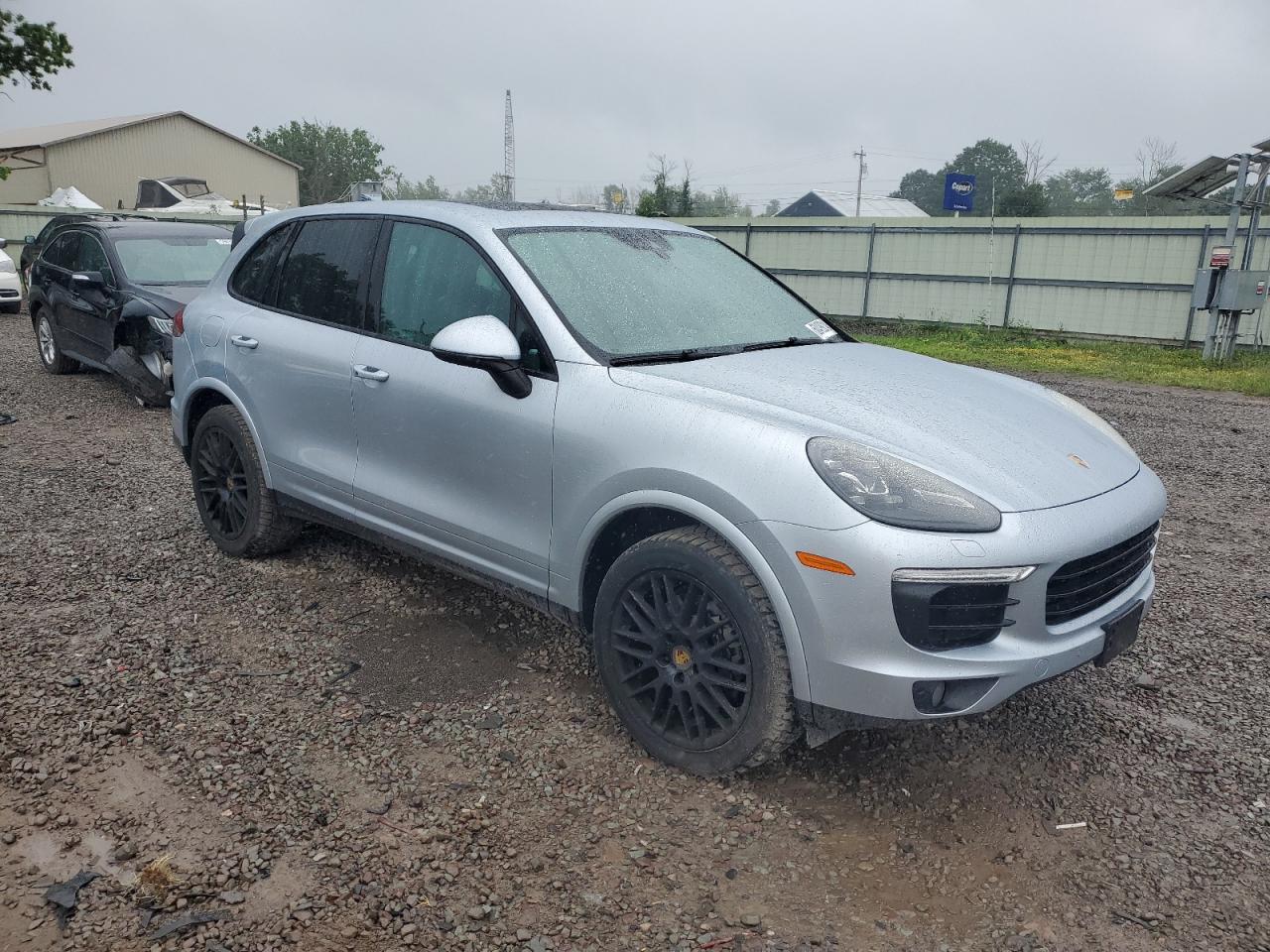 2018 Porsche Cayenne vin: WP1AA2A23JKA00625