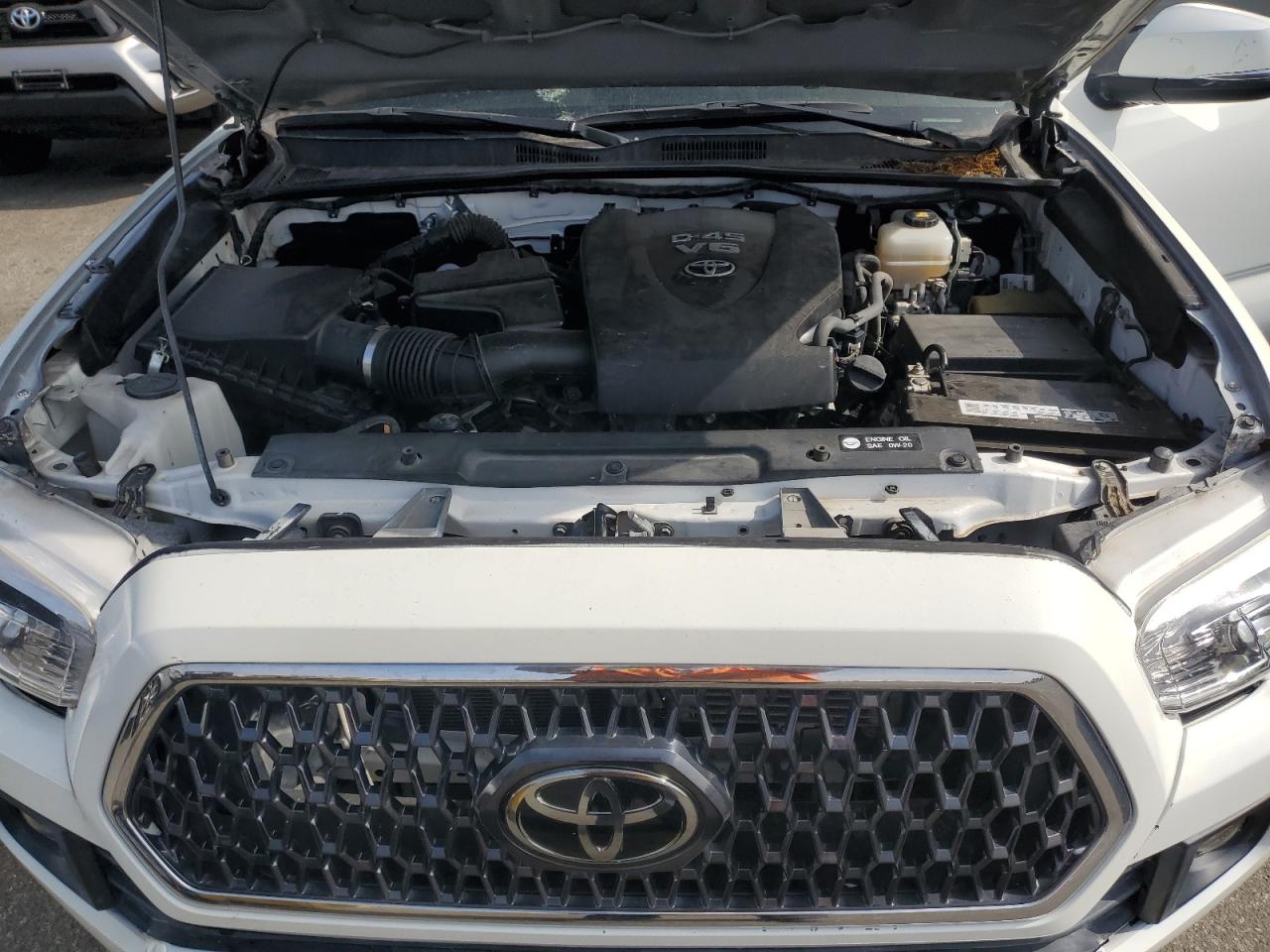 3TMCZ5AN6KM257240 2019 Toyota Tacoma Double Cab