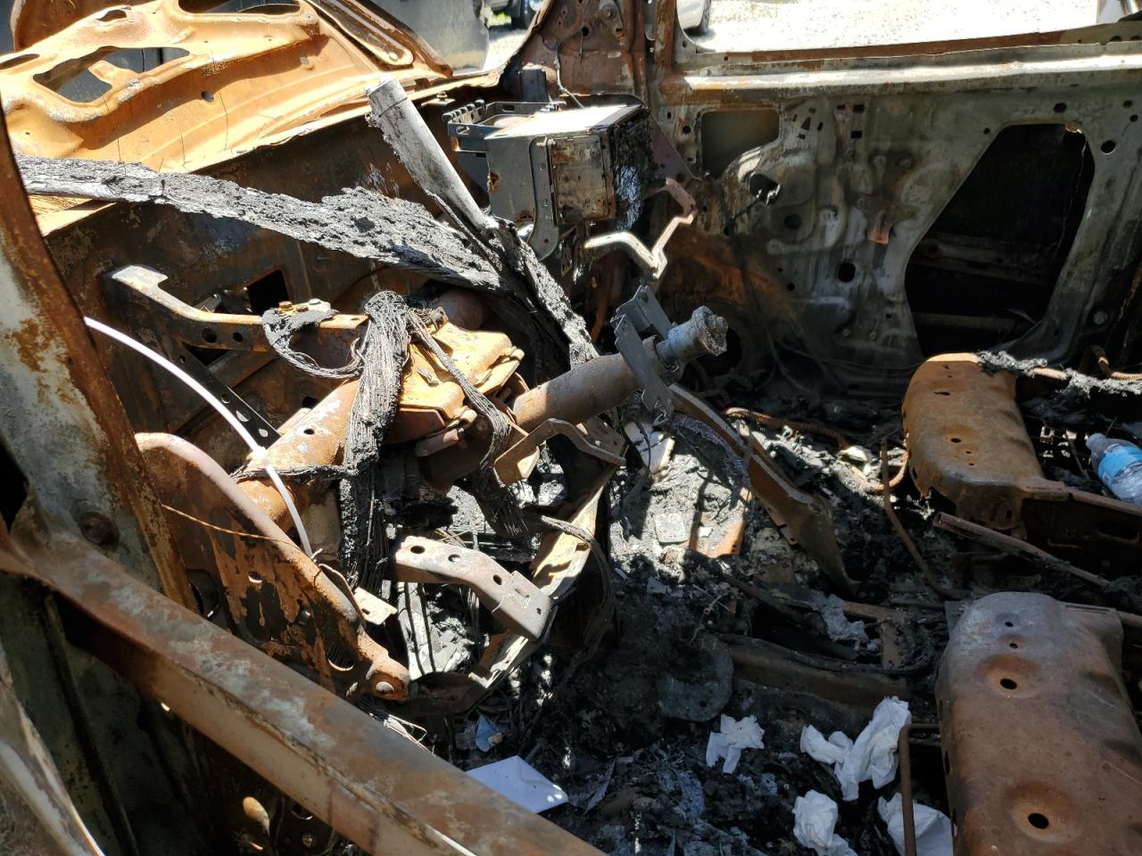 JN8AZ2KR0BT200545 2011 Nissan Cube Base