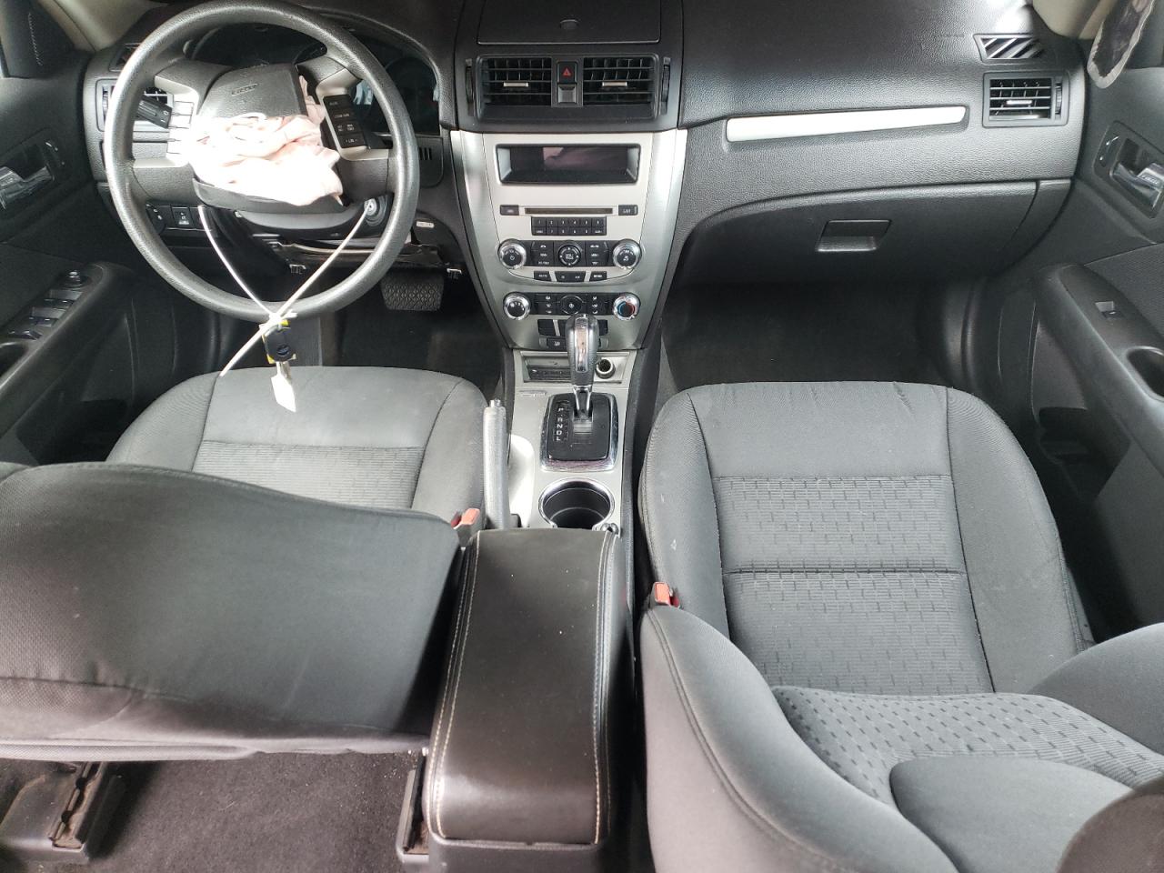 3FAHP0HA1CR284924 2012 Ford Fusion Se