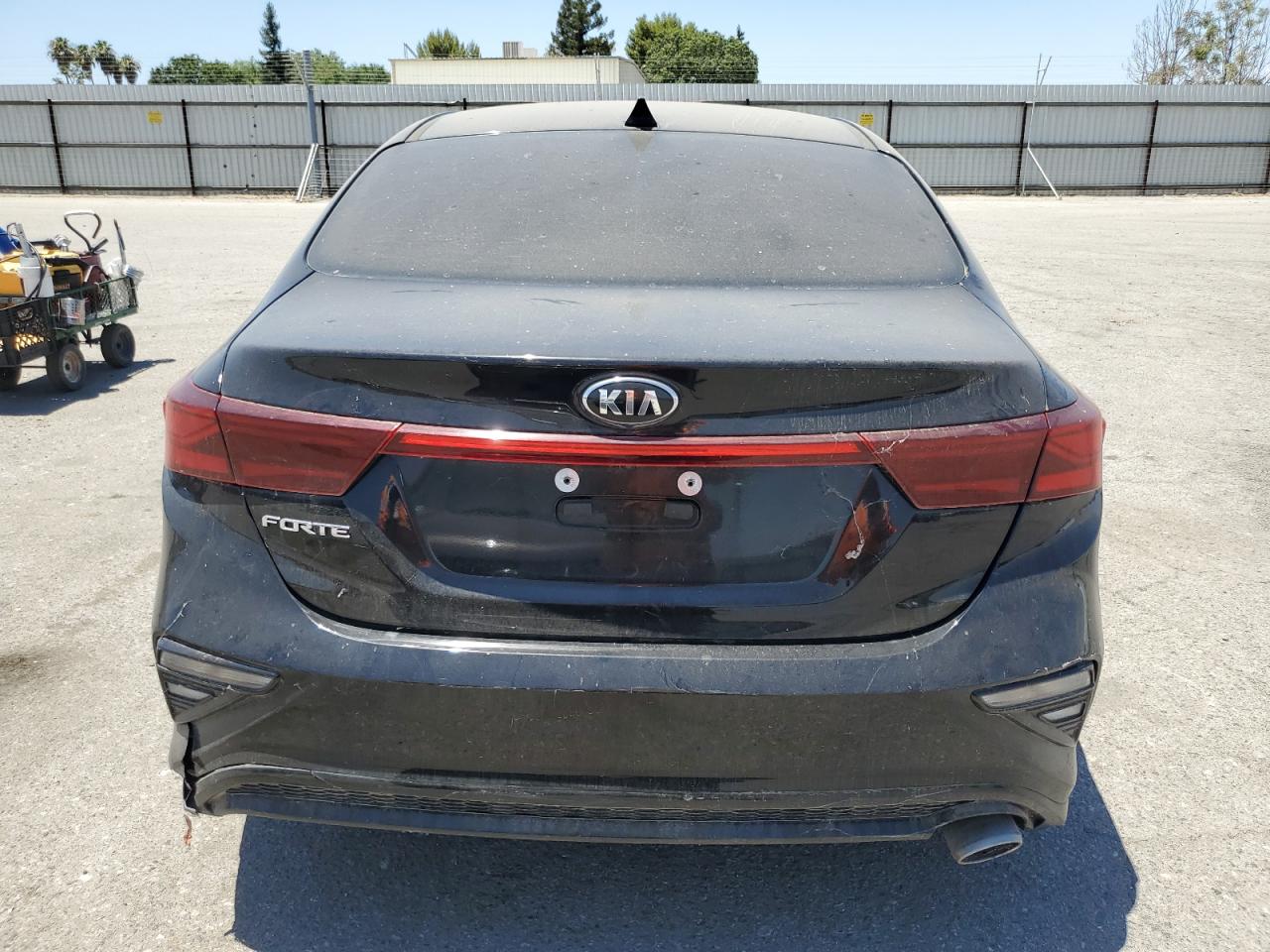 2019 Kia Forte Fe vin: 3KPF24AD2KE107641