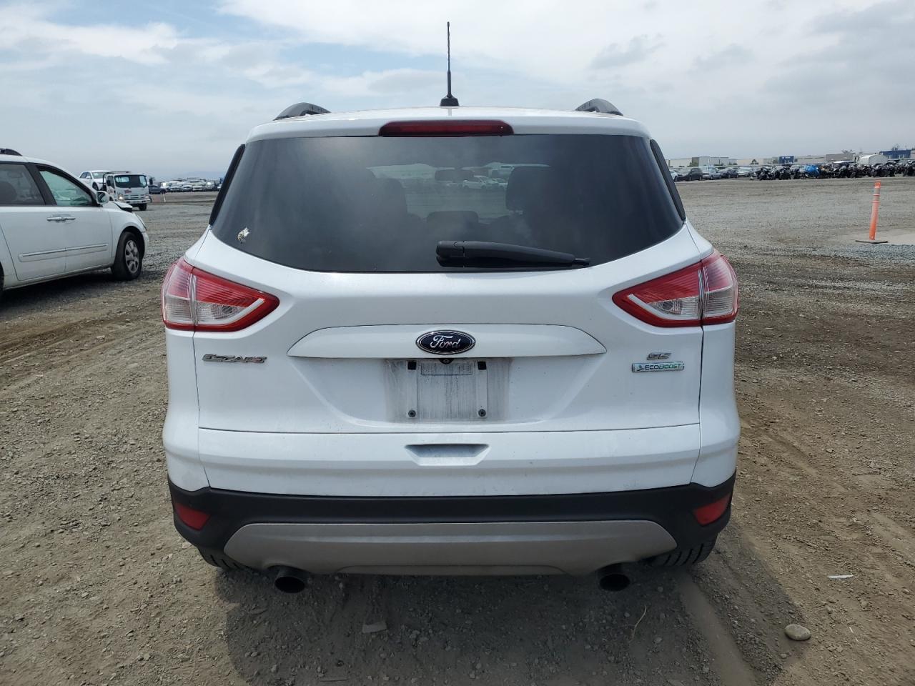 2014 Ford Escape Se vin: 1FMCU0GX6EUB64014