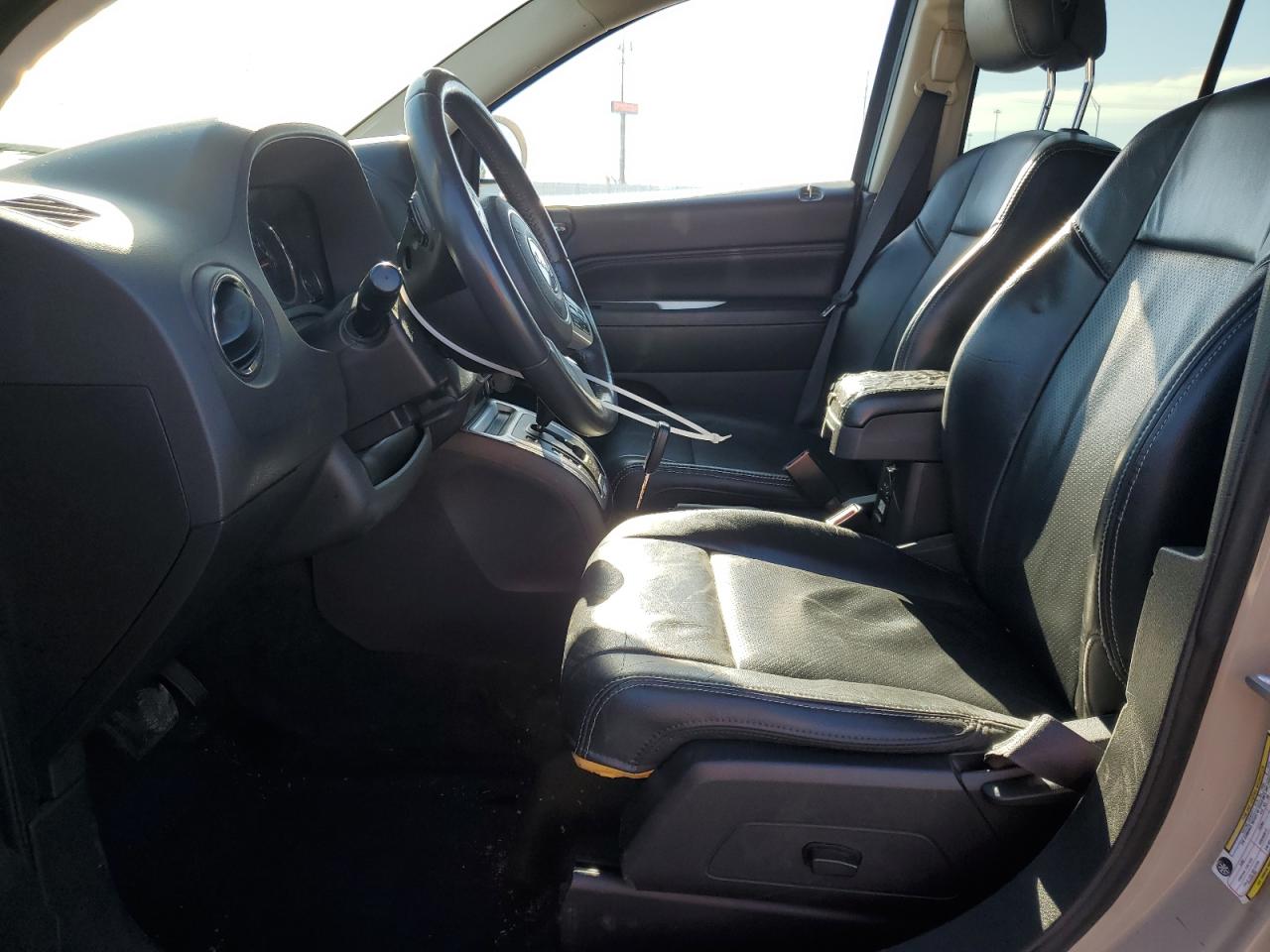 1C4NJDEB0HD171775 2017 Jeep Compass Latitude