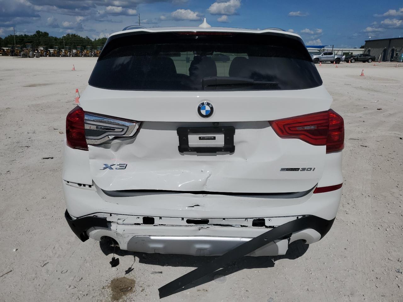 5UXTR7C51KLF27311 2019 BMW X3 Sdrive30I