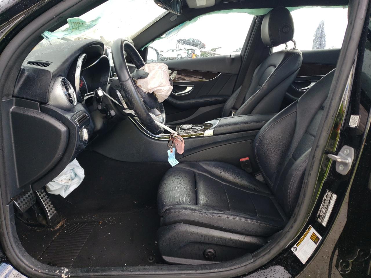 WDDWF4JBXJR412493 2018 Mercedes-Benz C 300