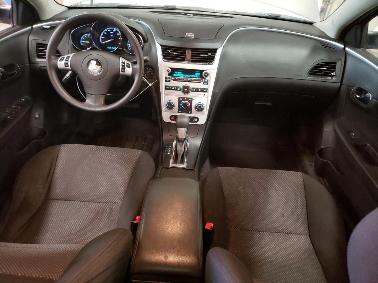 1G1ZC5EU9BF103174 2011 Chevrolet Malibu 1Lt