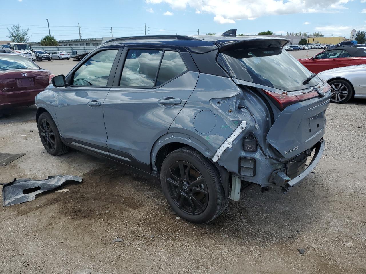 3N1CP5DV7PL492327 2023 Nissan Kicks Sr