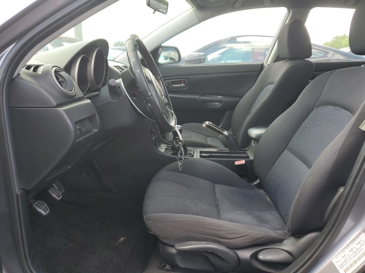 JM1BK143841110906 2004 Mazda 3 Hatchback