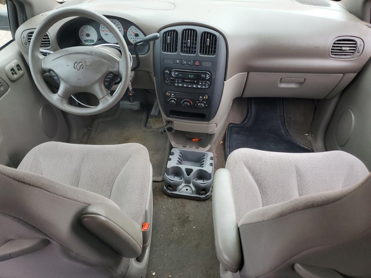 1D4GP25R53B321489 2003 Dodge Caravan Se