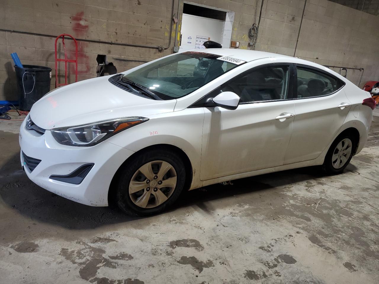 5NPDH4AE7GH693853 2016 Hyundai Elantra Se