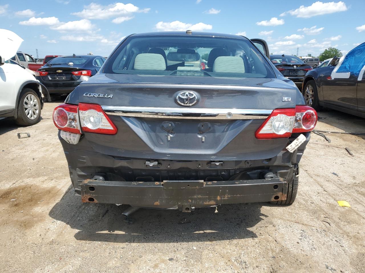 2T1BU4EE0BC558447 2011 Toyota Corolla Base