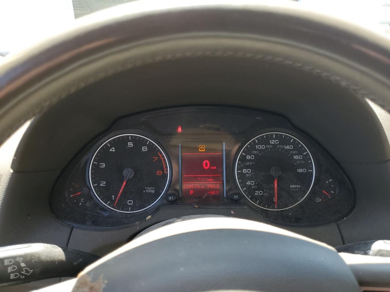 WA1LKAFP6AA041305 2010 Audi Q5 Premium Plus