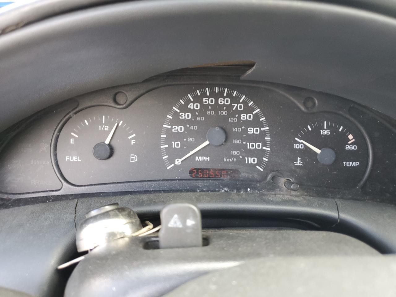 1G1JC5240Y7211204 2000 Chevrolet Cavalier