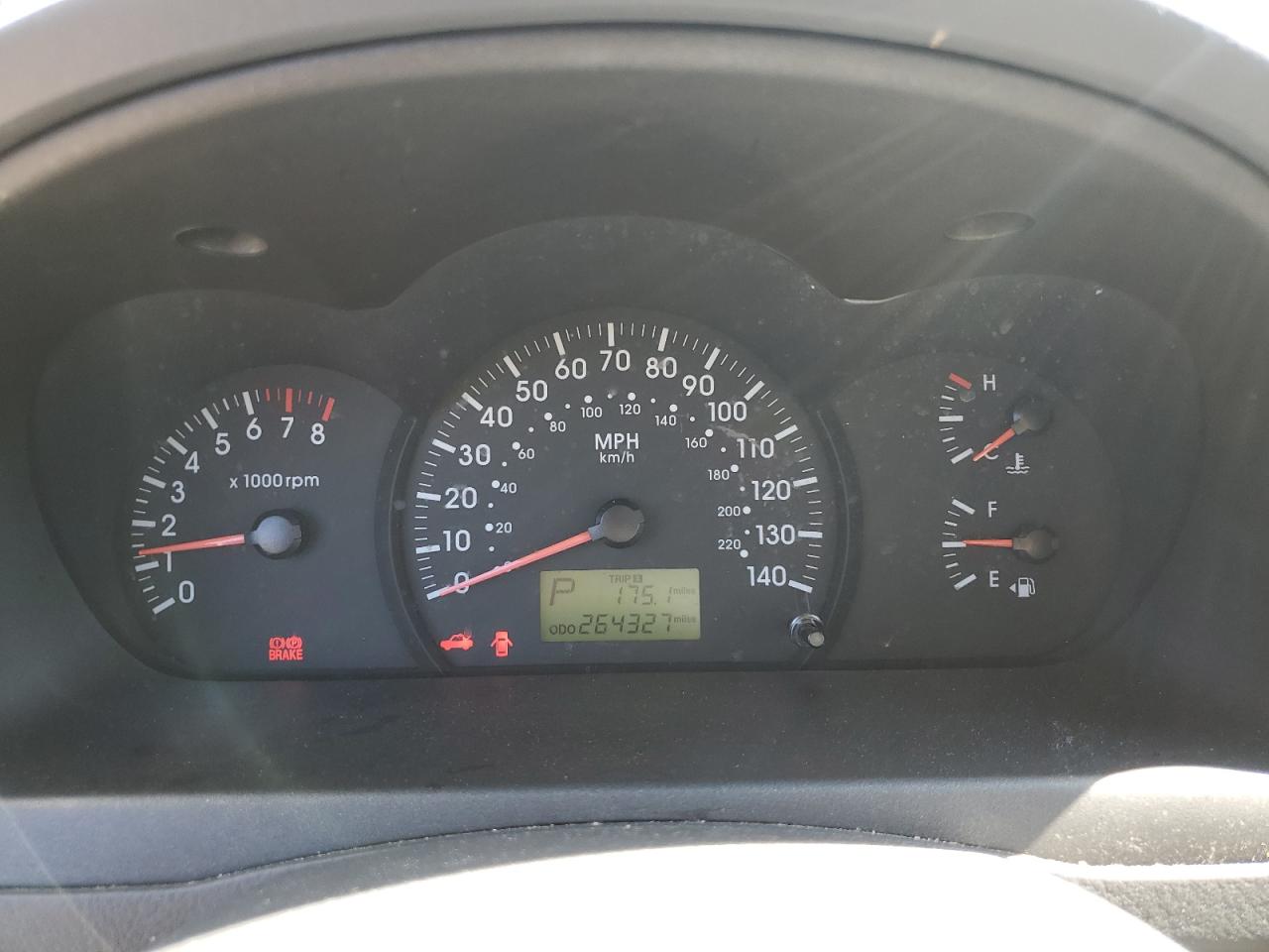 KNAFE121765373231 2006 Kia Spectra Lx