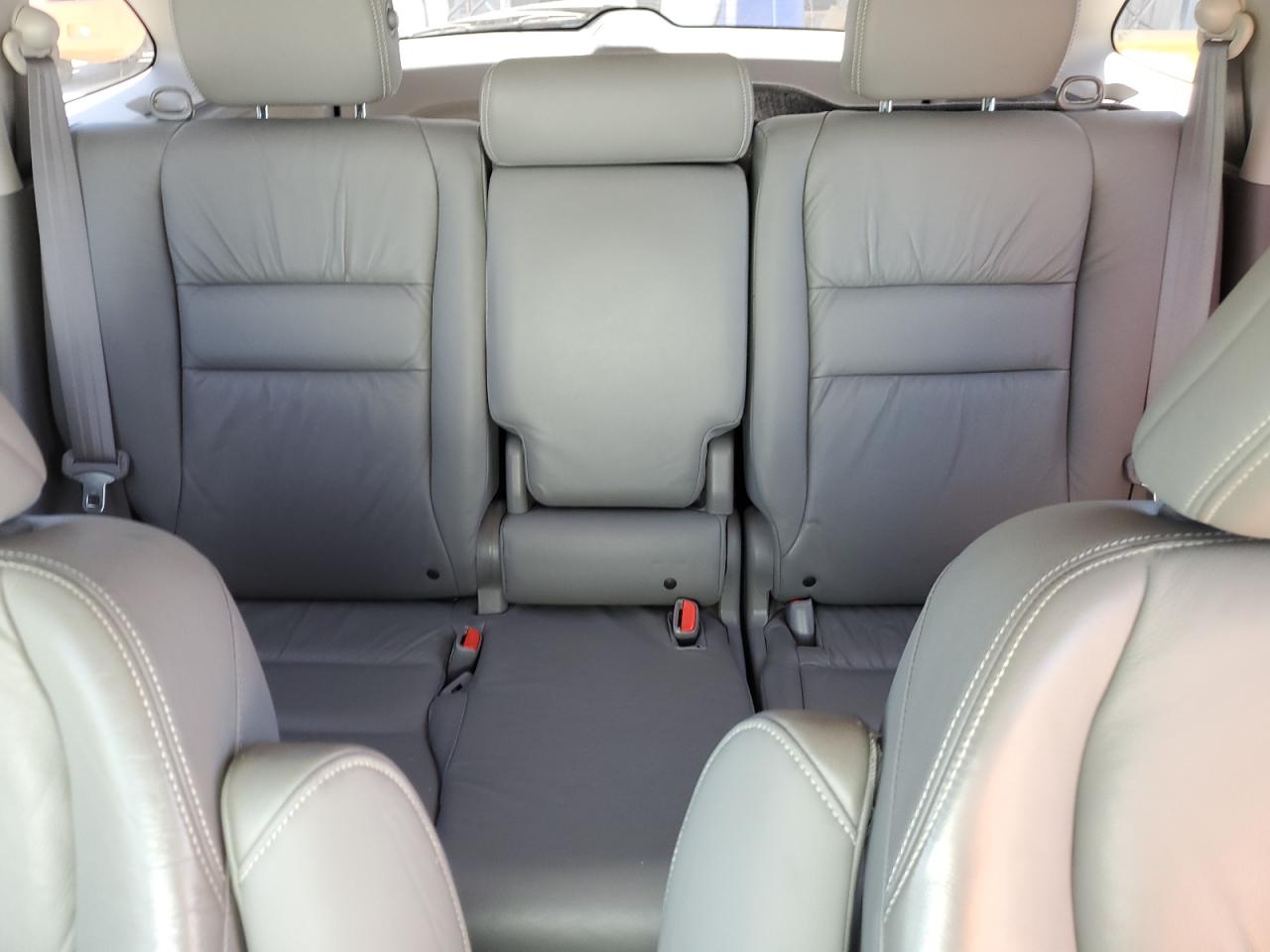 JHLRE3H73AC005806 2010 Honda Cr-V Exl