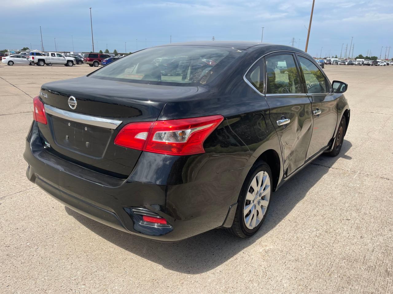 3N1AB7AP8KY220369 2019 Nissan Sentra S