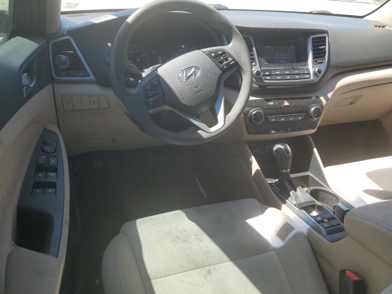 KM8J33A45HU460379 2017 Hyundai Tucson Limited