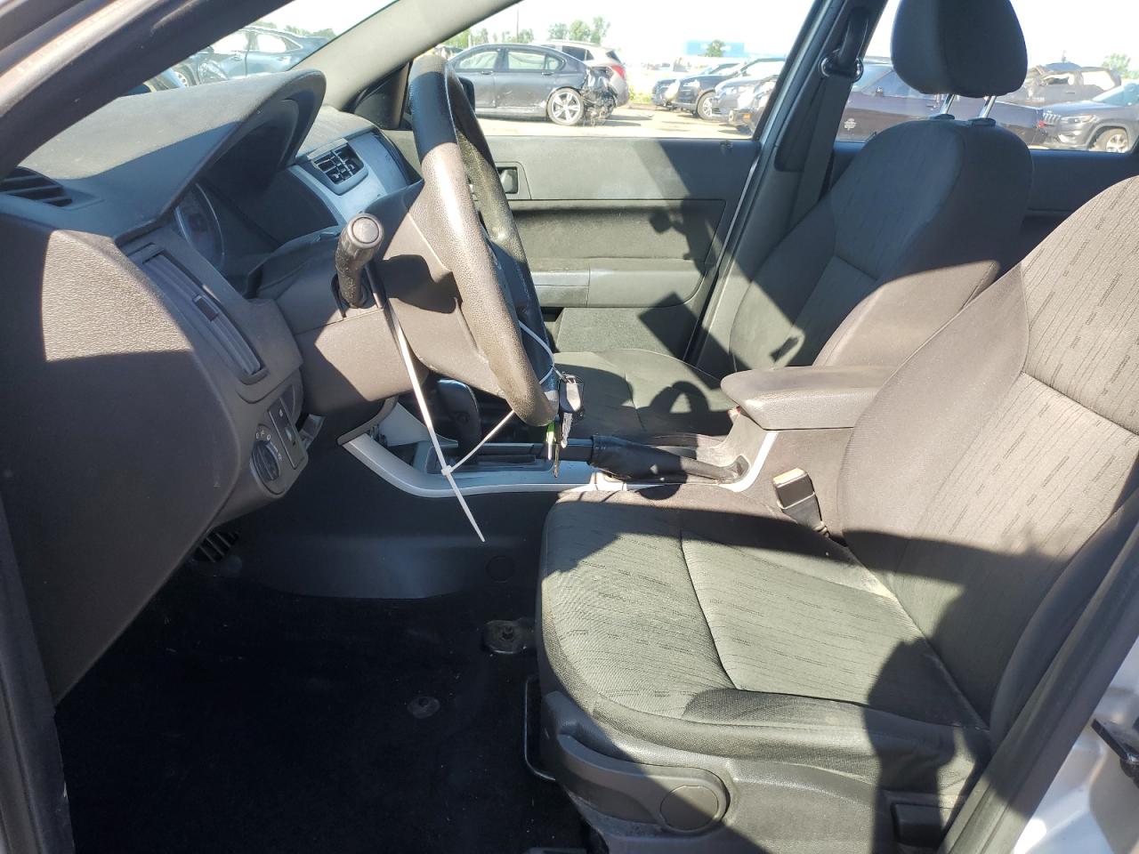 1FAHP3FN1AW289235 2010 Ford Focus Se