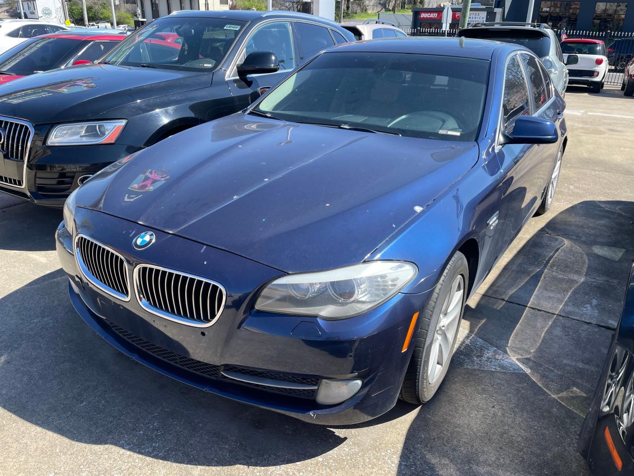 2012 BMW 528 Xi vin: WBAXH5C5XCDW05522