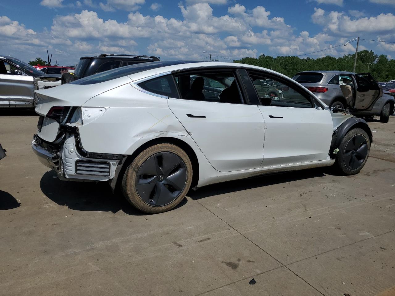 5YJ3E1EA3LF784332 2020 Tesla Model 3