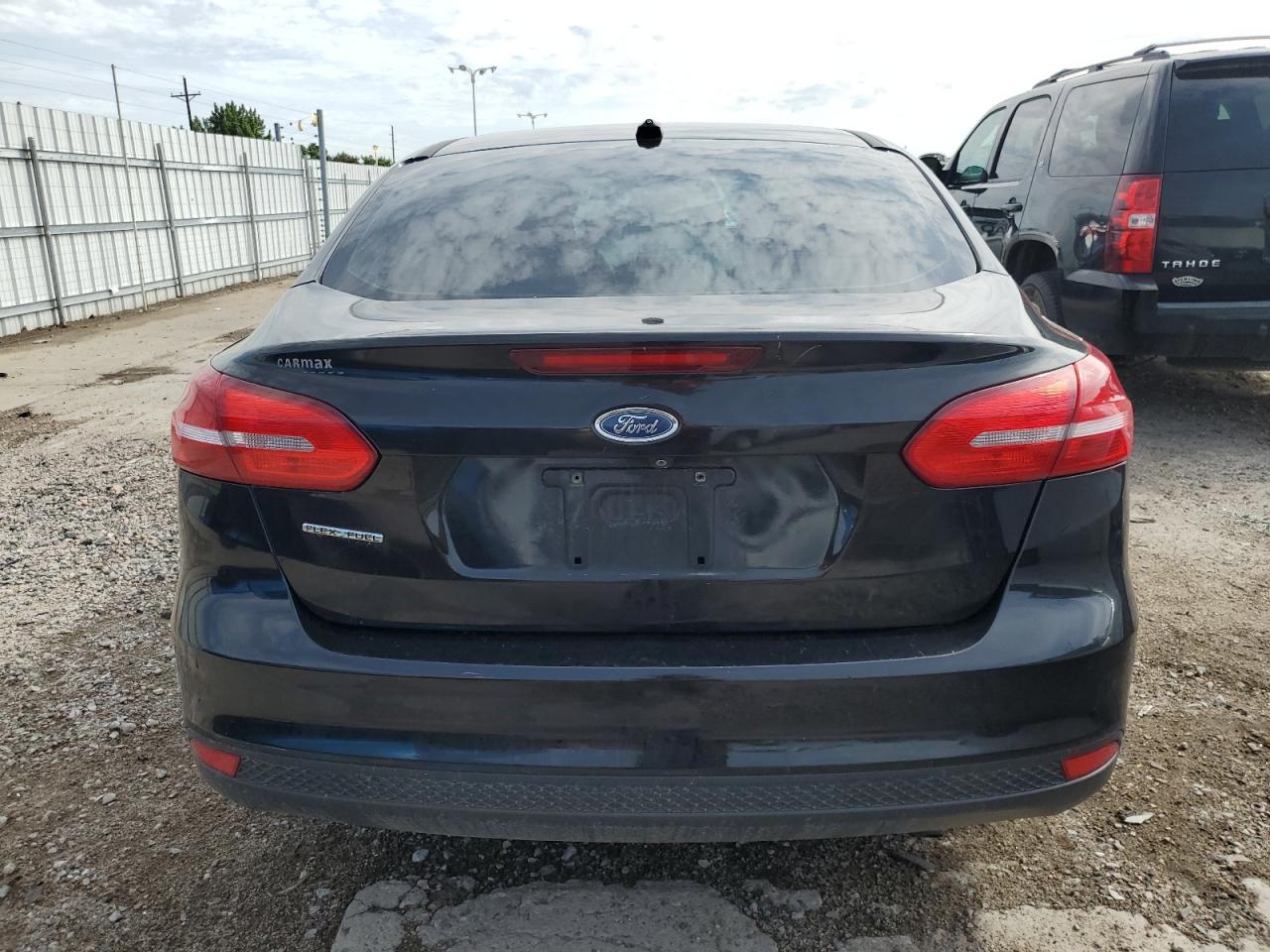 1FADP3F27FL343537 2015 Ford Focus Se