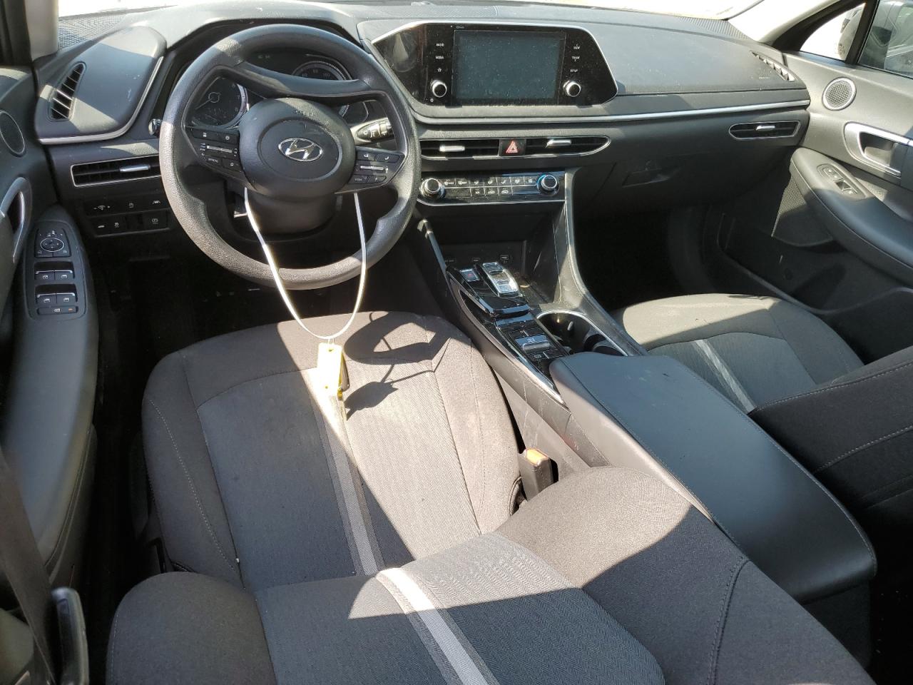 5NPEG4JAXLH062111 2020 Hyundai Sonata Se