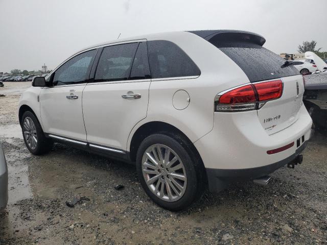 2013 Lincoln MKX - Image 2