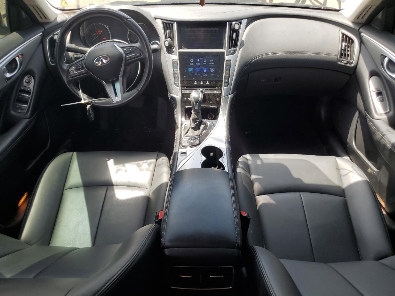 JN1EV7AR2KM594439 2019 Infiniti Q50 Luxe