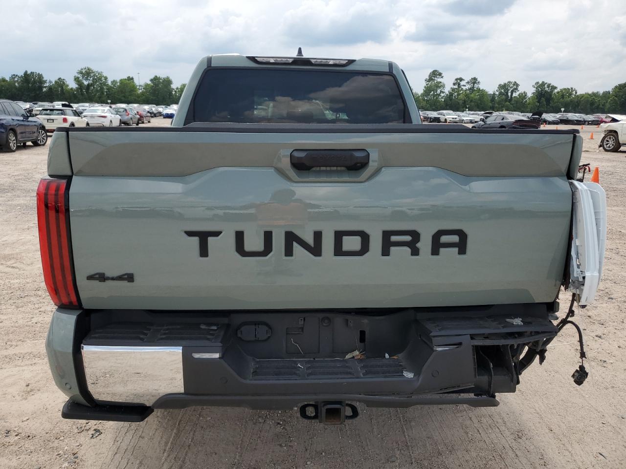 5TFLA5DB5NX050684 2022 Toyota Tundra Crewmax Sr