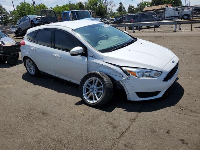 VIN 1FADP3K24FL347504 2015 Ford Focus, SE no.4