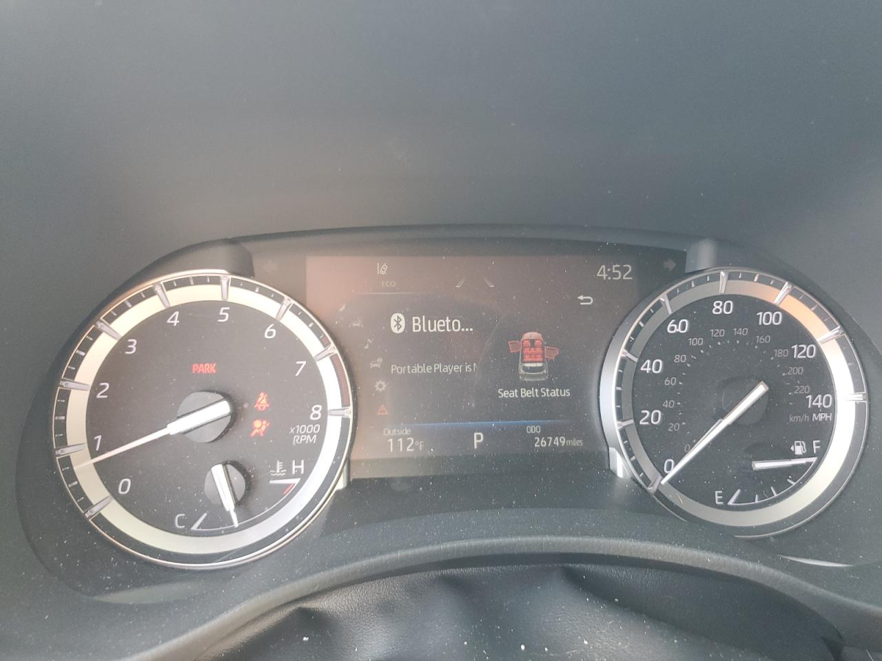 5TDHZRBH6NS165541 2022 Toyota Highlander Xle