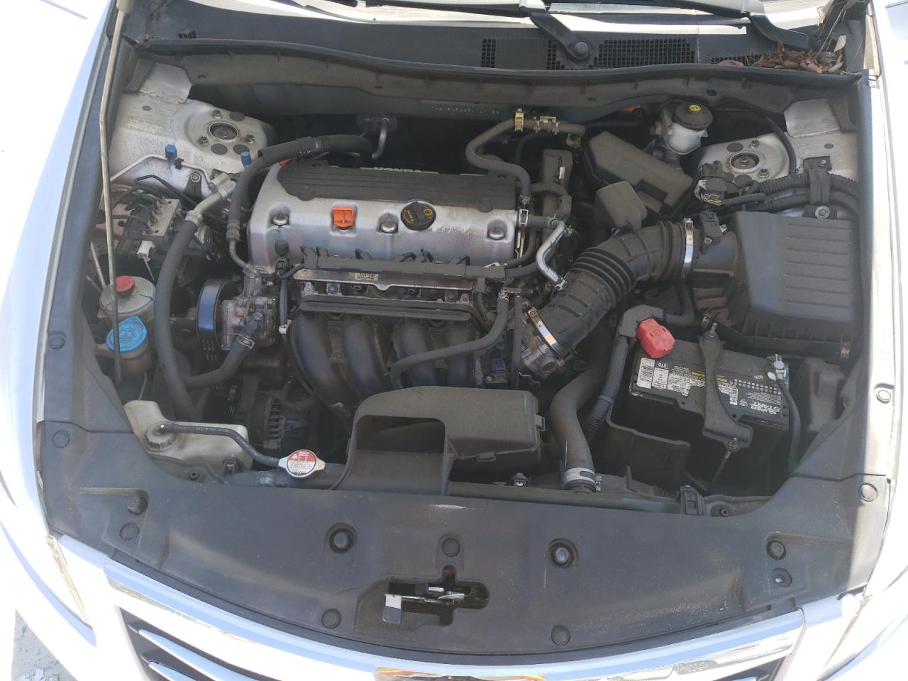 1HGCP2F63BA147153 2011 Honda Accord Se