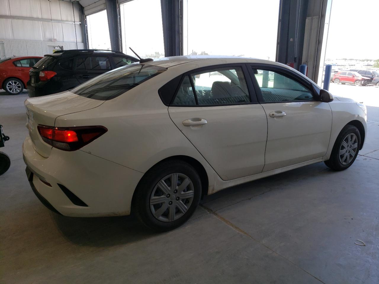 3KPA24AD3NE479567 2022 Kia Rio Lx