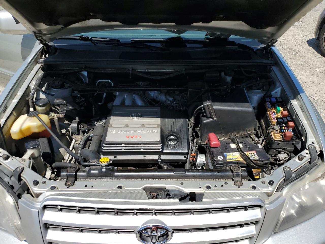 JTEHF21A230138675 2003 Toyota Highlander Limited