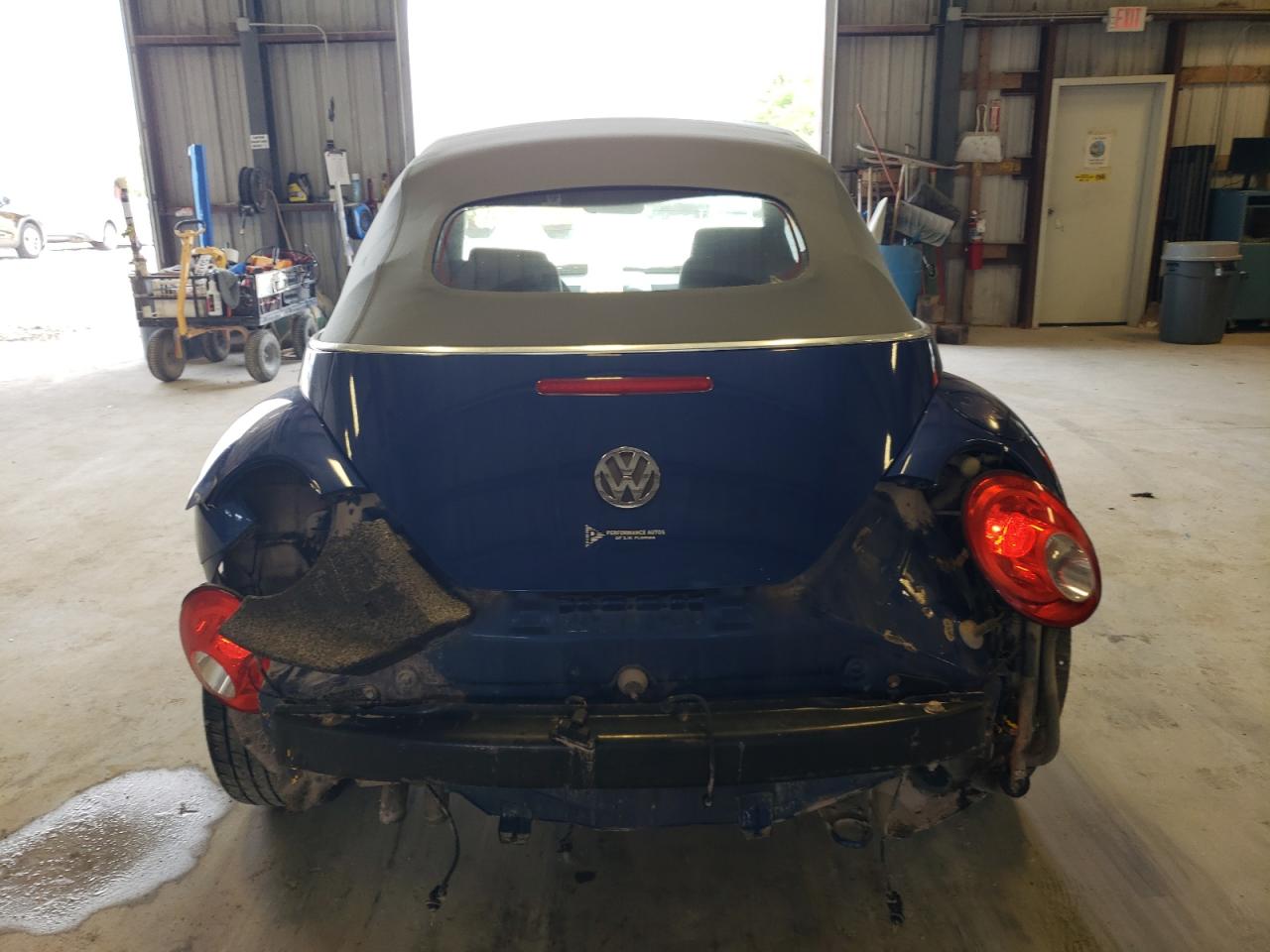 3VWRF31Y77M413999 2007 Volkswagen New Beetle Convertible Option Package 1