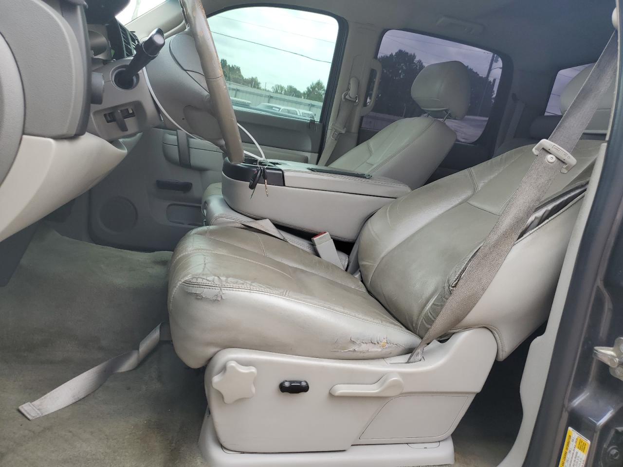 3GTP1VE02BG293092 2011 GMC Sierra C1500 Sle